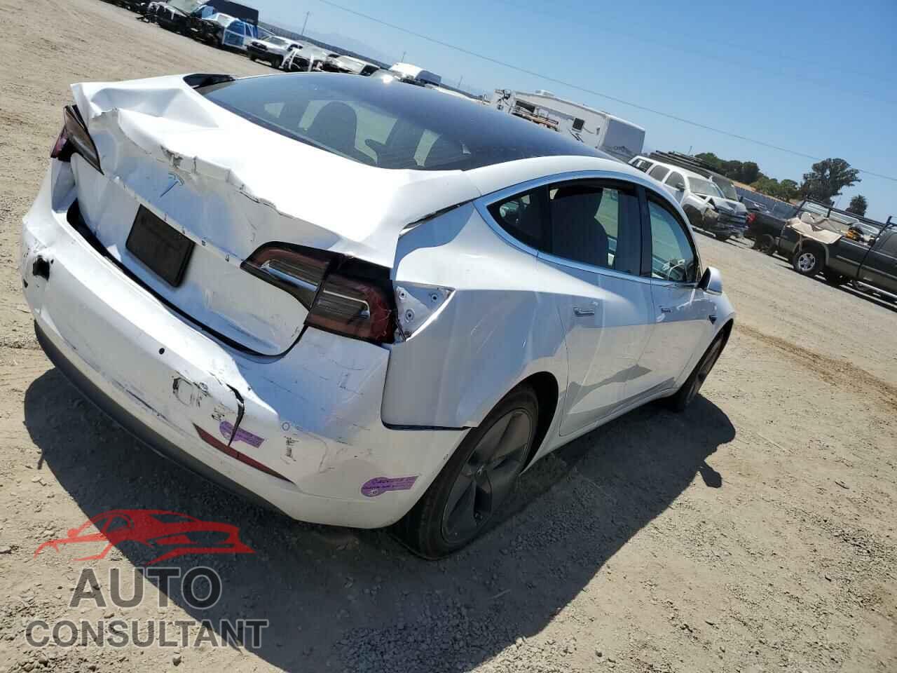 TESLA MODEL 3 2019 - 5YJ3E1EAXKF190643