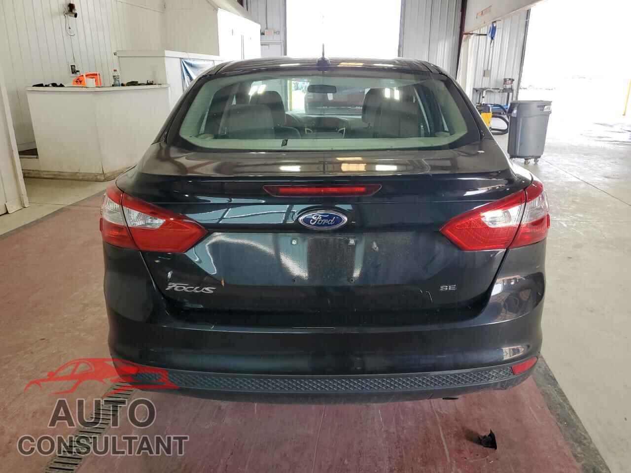 FORD FOCUS 2014 - 1FADP3F26EL171564