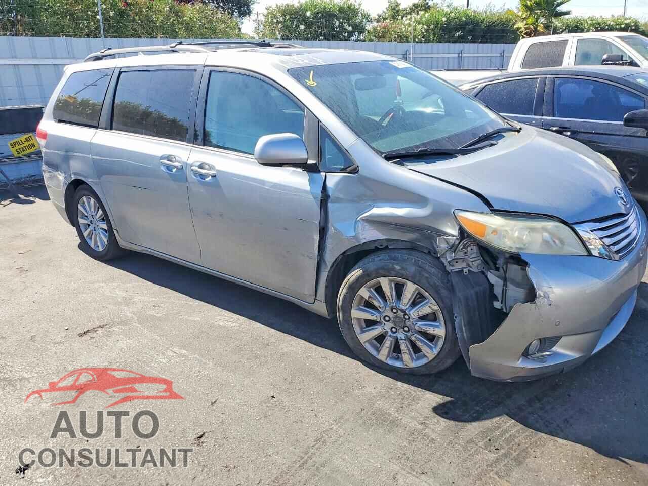 TOYOTA SIENNA 2011 - 5TDYK3DC7BS131090