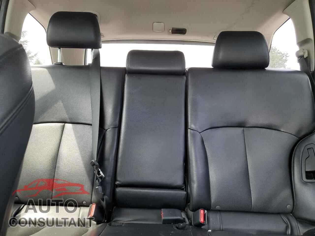 SUBARU OUTBACK 2014 - 4S4BRBLC2E3306358