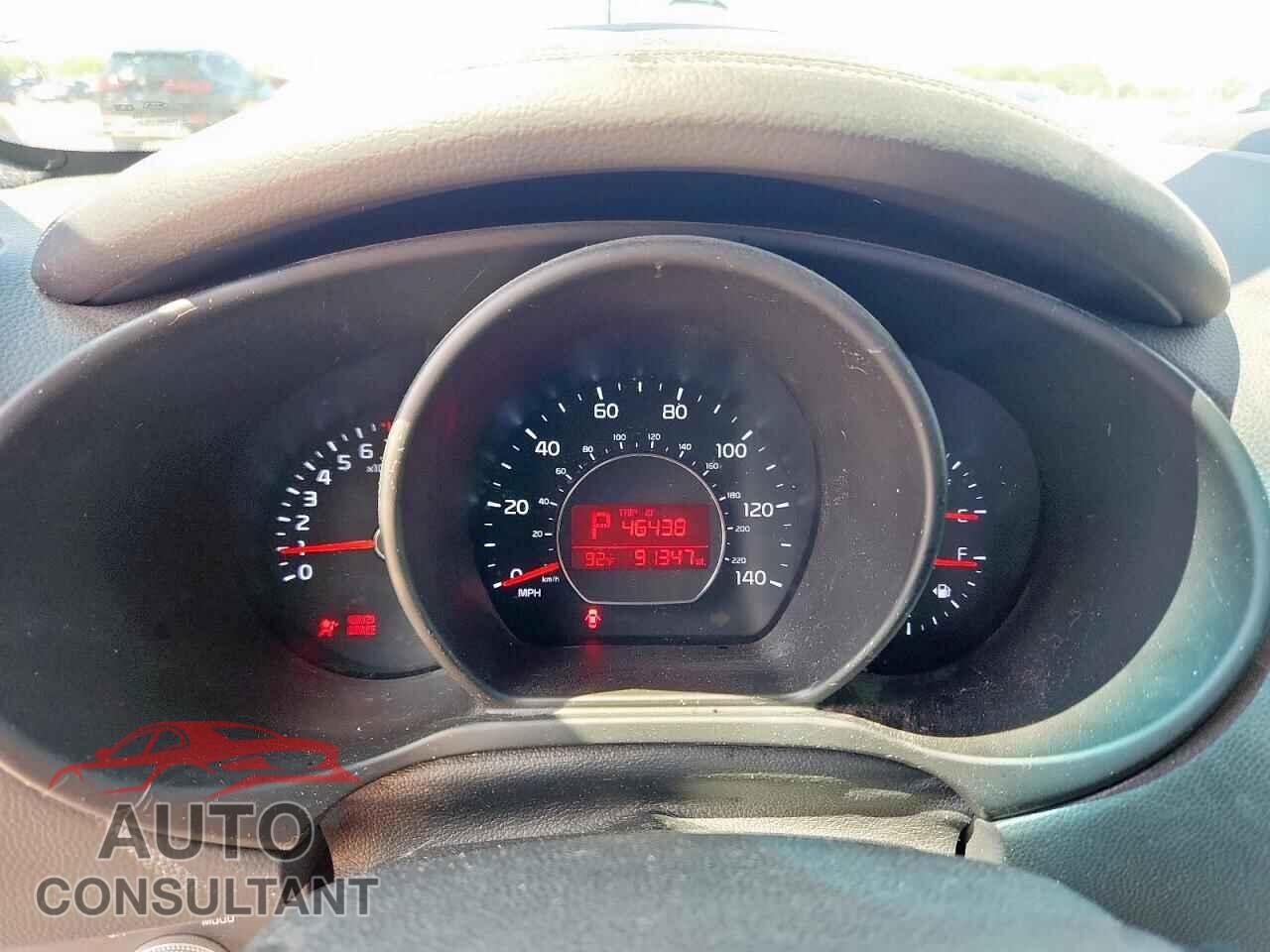 KIA SOUL 2014 - KNDJP3A53E7077228