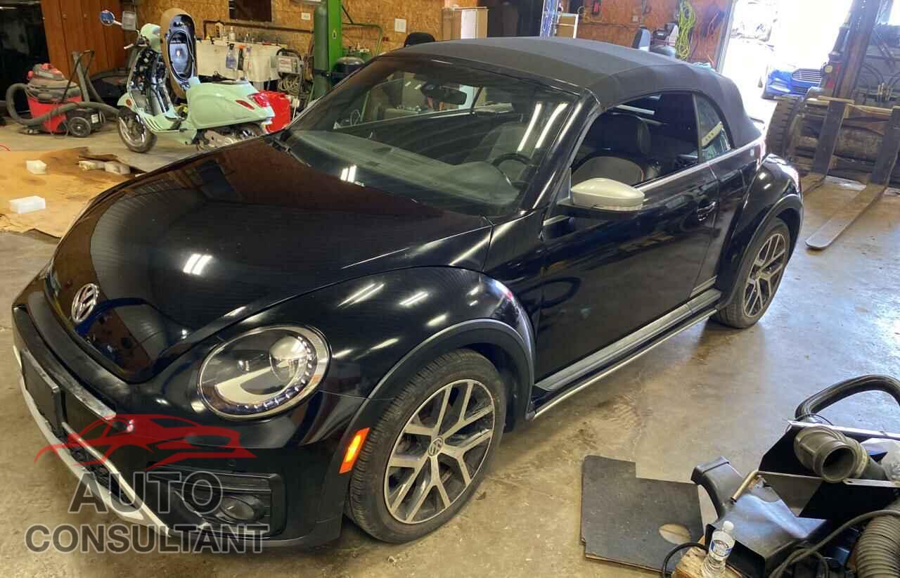 VOLKSWAGEN BEETLE 2017 - 3VWT17AT5HM808085