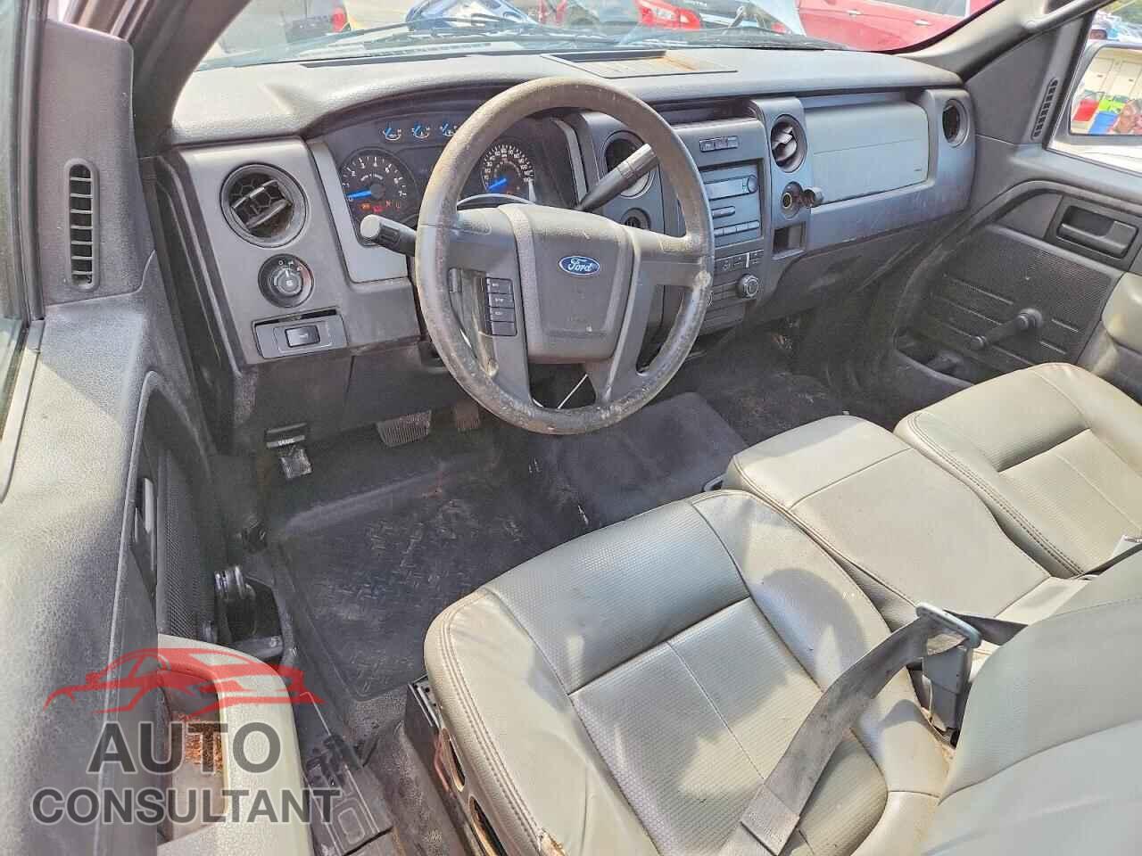 FORD F150 2013 - 1FTMF1CM2DKD04994