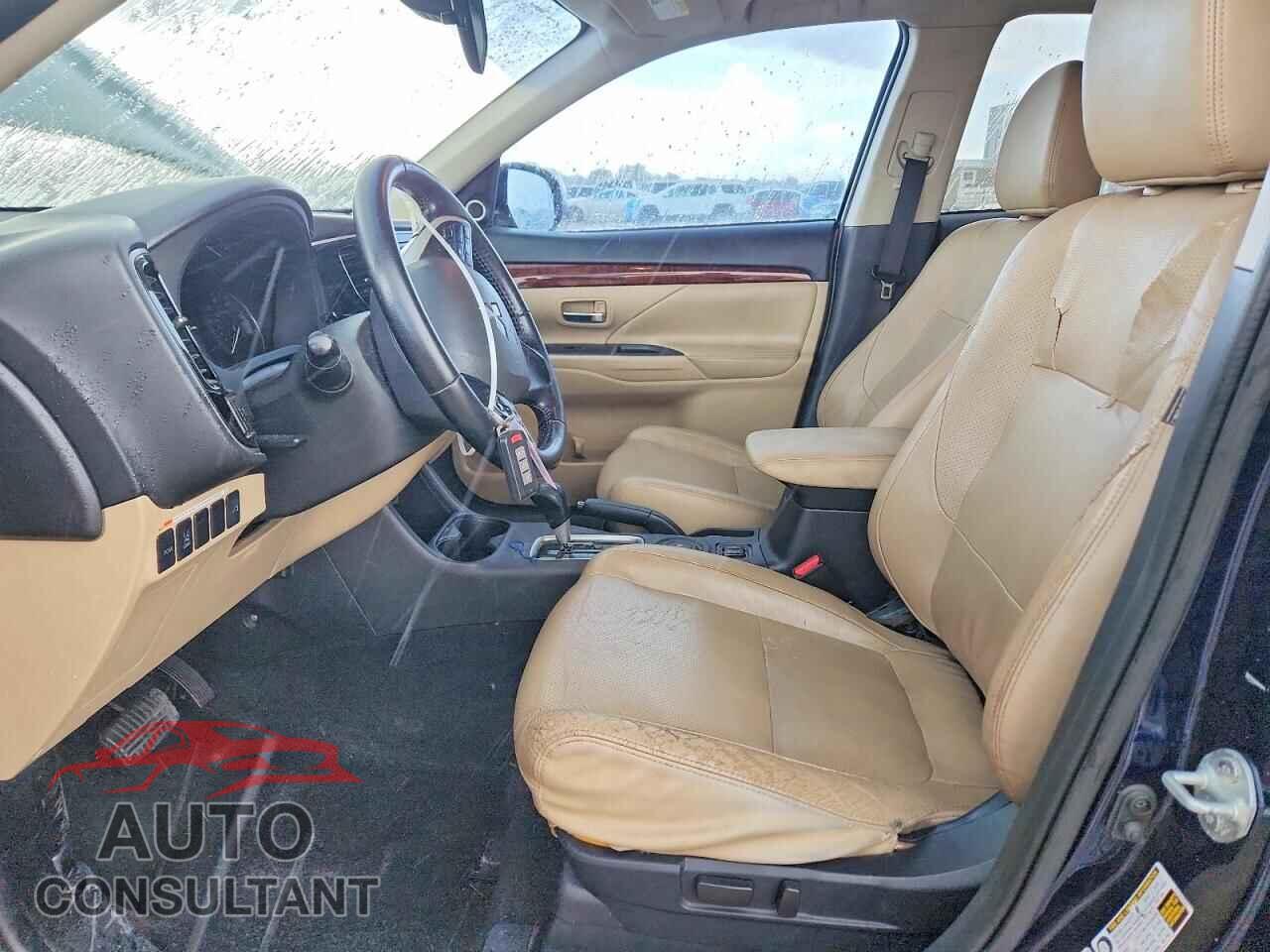 MITSUBISHI OUTLANDER 2014 - JA4AD3A32EZ017494