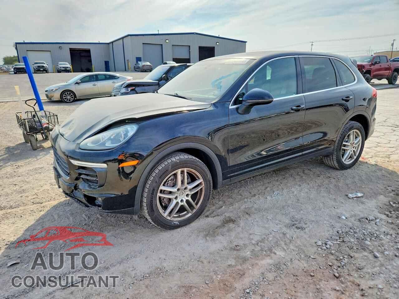 PORSCHE CAYENNE 2016 - WP1AA2A28GKA10737