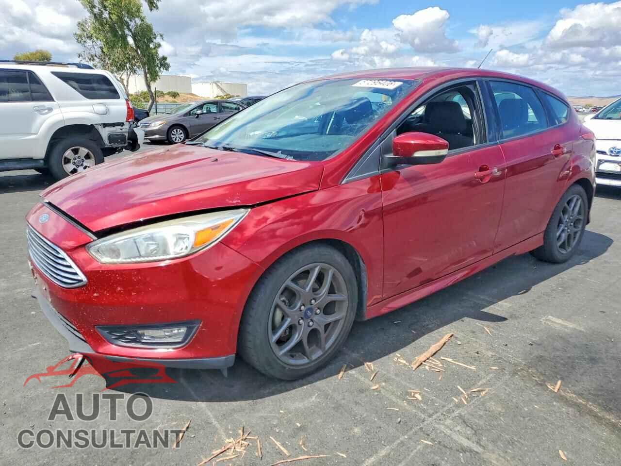 FORD FOCUS 2015 - 1FADP3K29FL241744