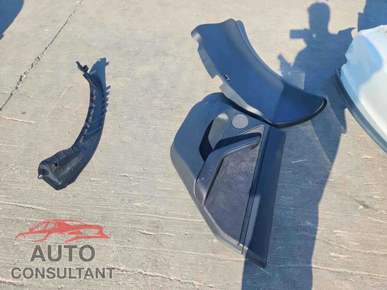 TESLA MODEL 3 2023 - 5YJ3E1EA9PF467757