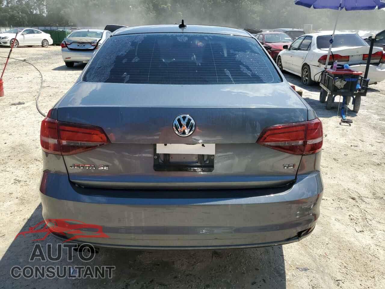 VOLKSWAGEN JETTA 2017 - 3VWDB7AJ7HM222164