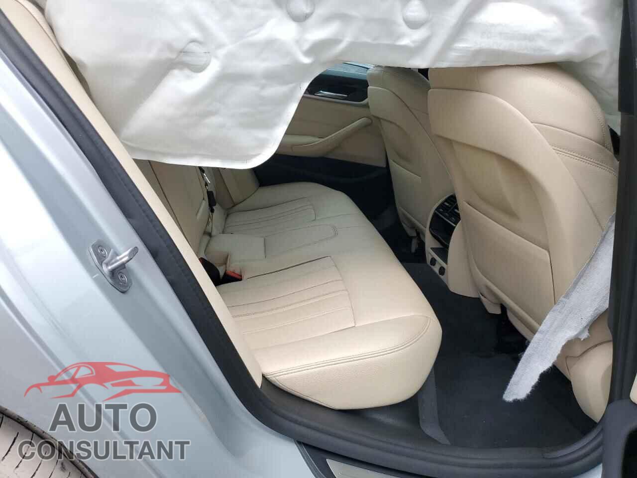 BMW 5 SERIES 2019 - WBAJE5C57KWW40407
