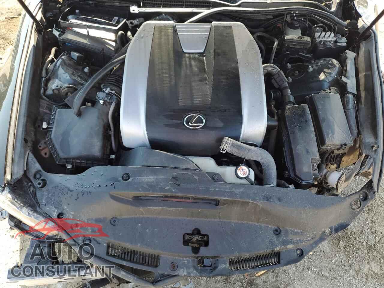 LEXUS IS 2018 - JTHC81D22J5029560