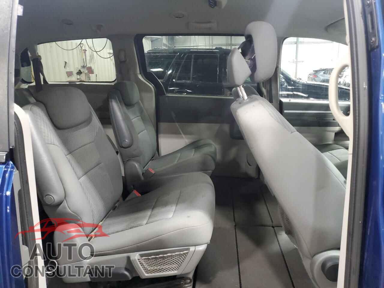 DODGE CARAVAN 2010 - 2D4RN4DE1AR326955