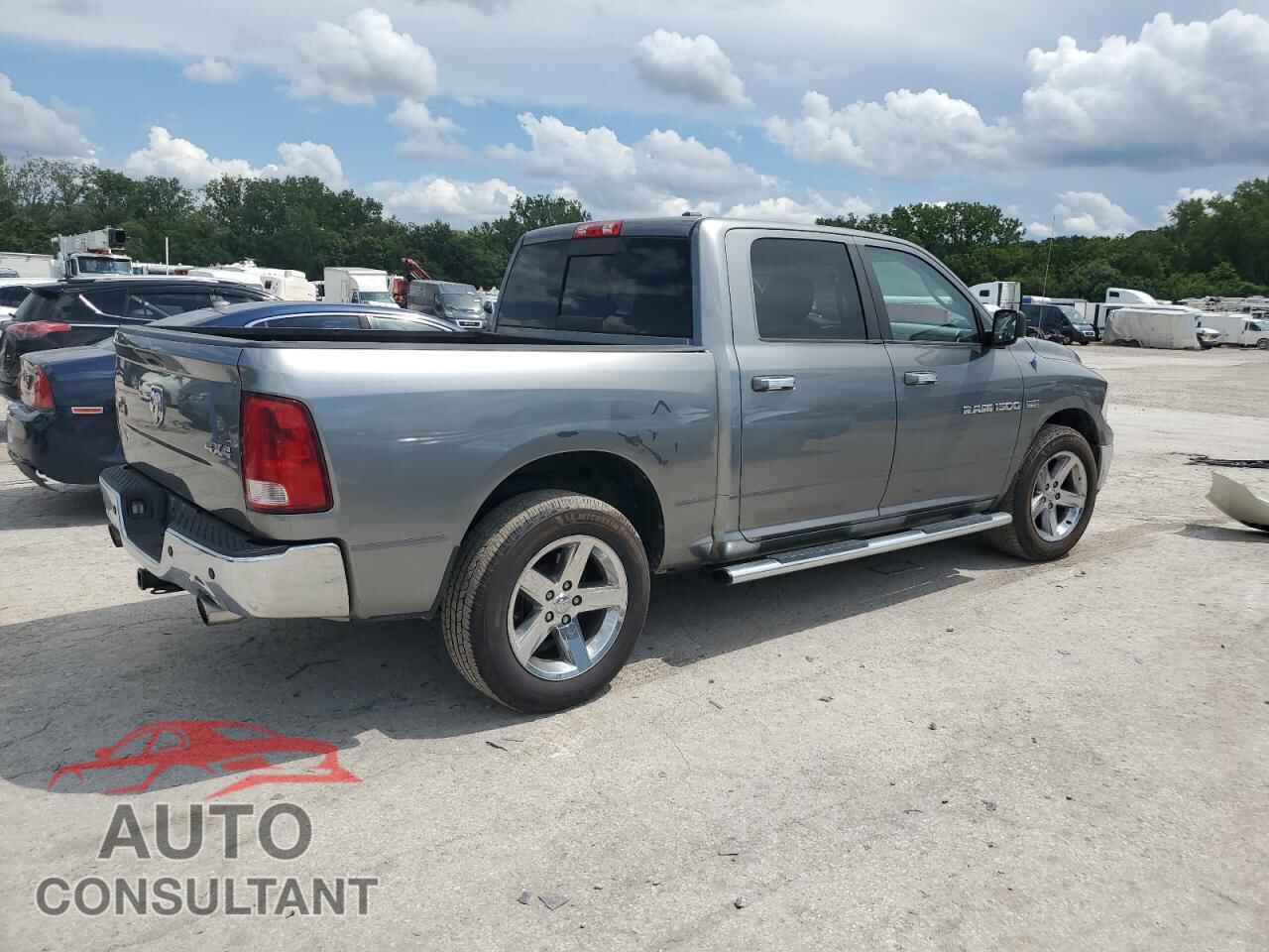 DODGE RAM 1500 2012 - 1C6RD7LT2CS343659