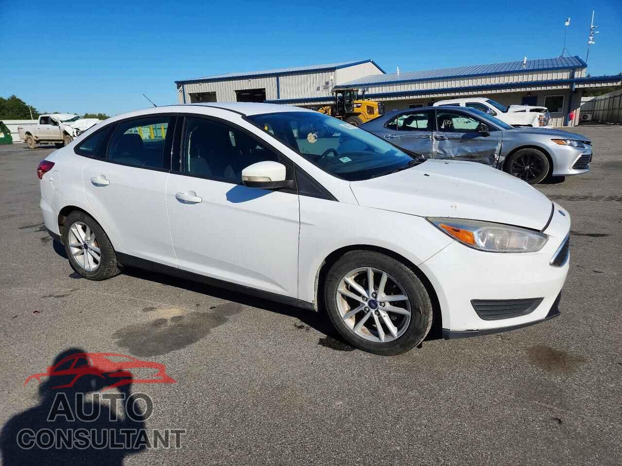 FORD FOCUS 2017 - 1FADP3F29HL330372