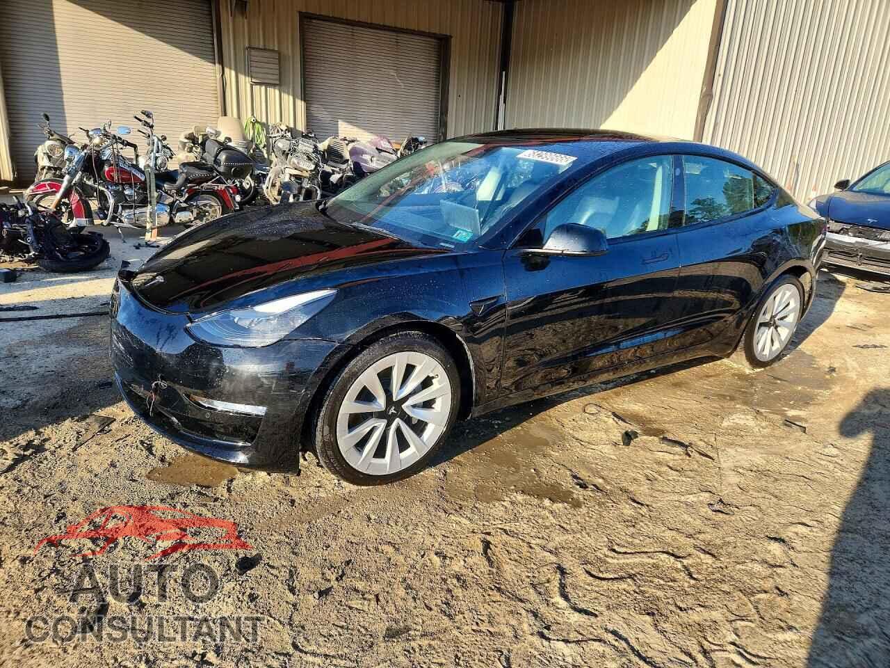 TESLA MODEL 3 2022 - 5YJ3E1EA3NF290006