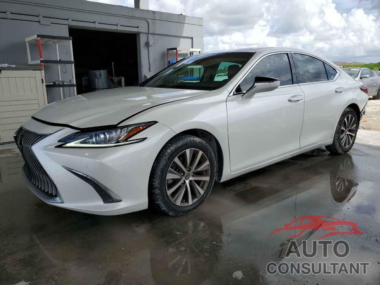 LEXUS ES350 2020 - 58ADZ1B15LU054799