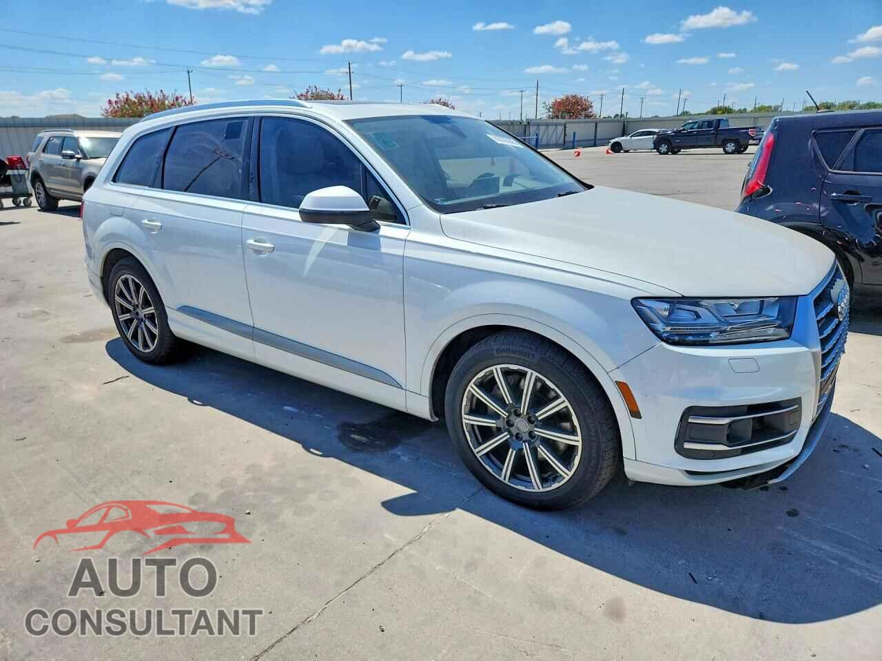 AUDI Q7 2017 - WA1VABF73HD023435