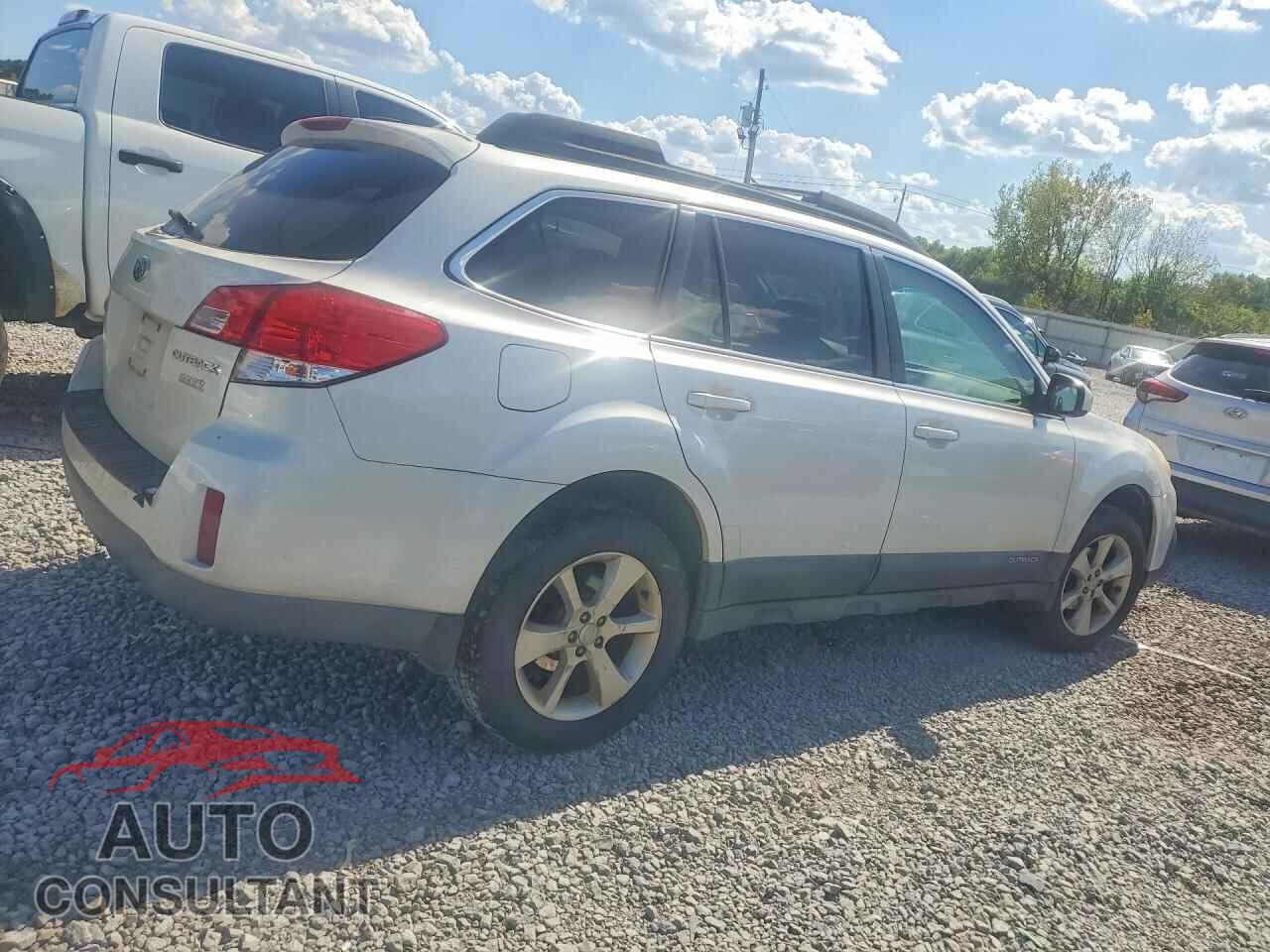 SUBARU OUTBACK 2013 - 4S4BRBCC9D1203061