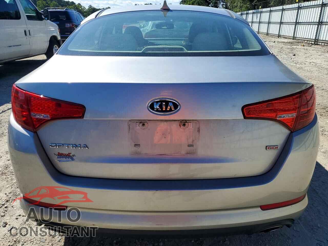 KIA OPTIMA 2012 - 5XXGM4A70CG048283