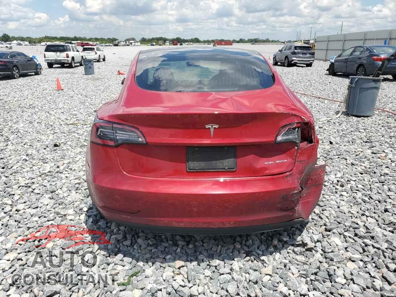 TESLA MODEL 3 2019 - 5YJ3E1EB8KF453754