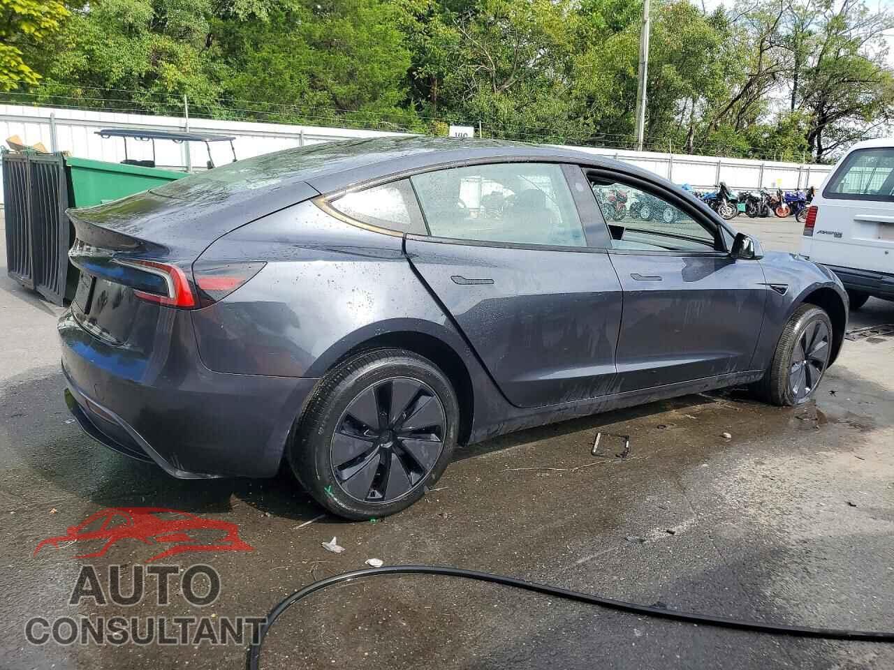 TESLA MODEL 3 2025 - 5YJ3E1EA3SF977238