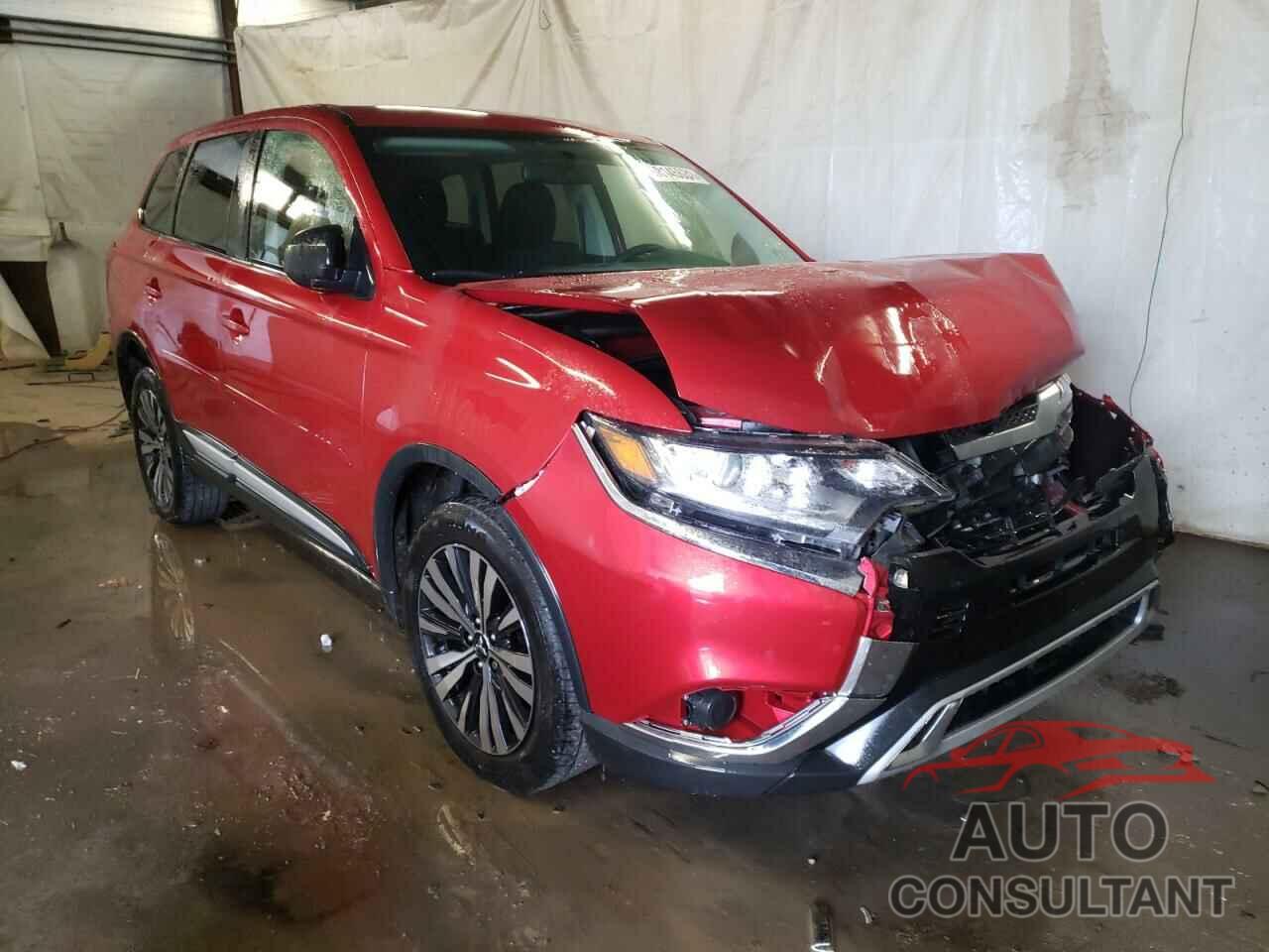 MITSUBISHI OUTLANDER 2019 - JA4AZ3A31KZ016155