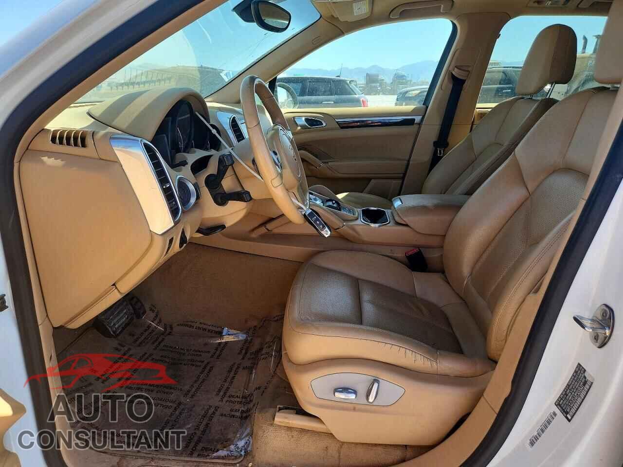 PORSCHE CAYENNE 2014 - WP1AA2A24ELA03341