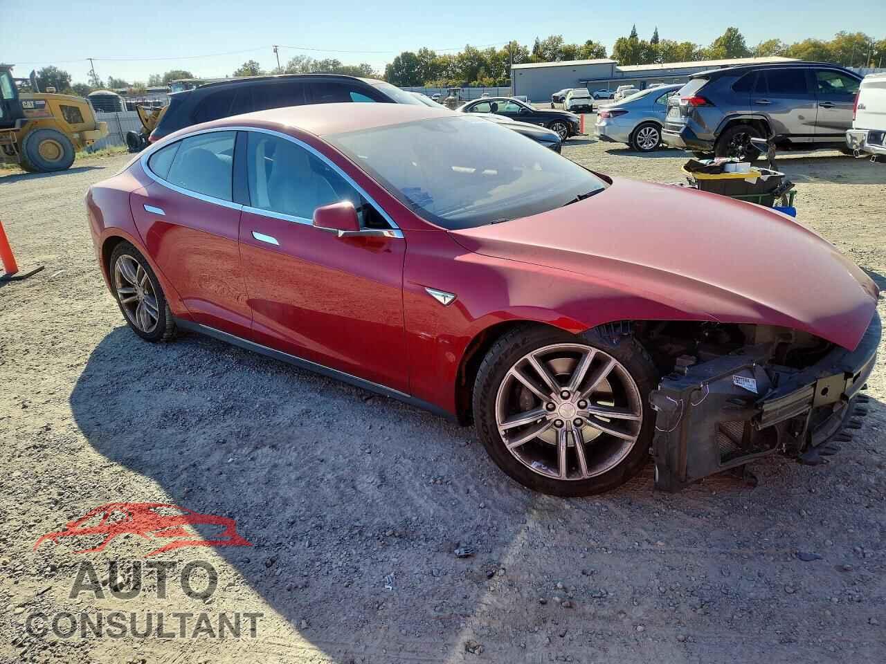 TESLA MODEL S 2015 - 5YJSA1E20FF116086