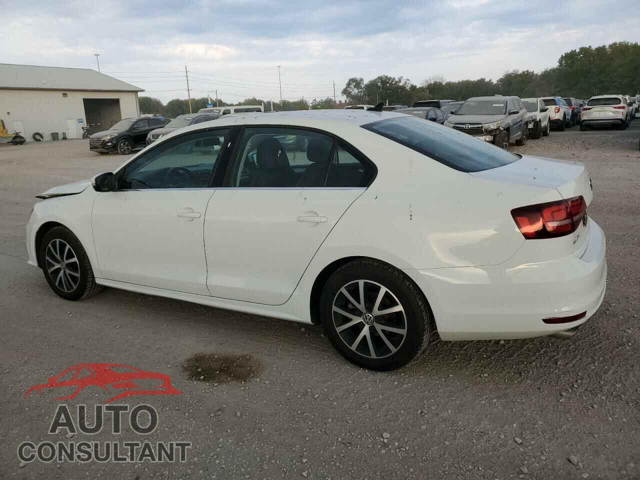 VOLKSWAGEN JETTA 2017 - 3VWDB7AJ8HM330163
