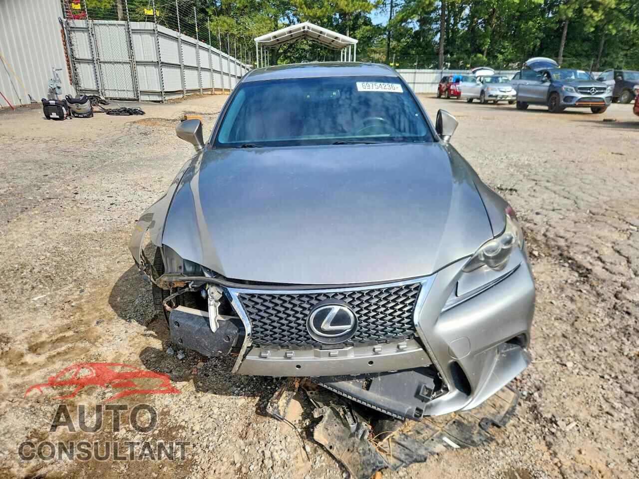 LEXUS IS 2015 - JTHBE1D25F5016393