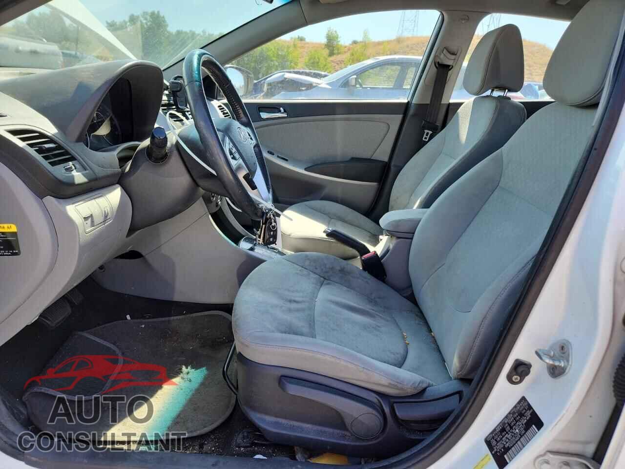 HYUNDAI ACCENT 2012 - KMHCU5AE7CU013877