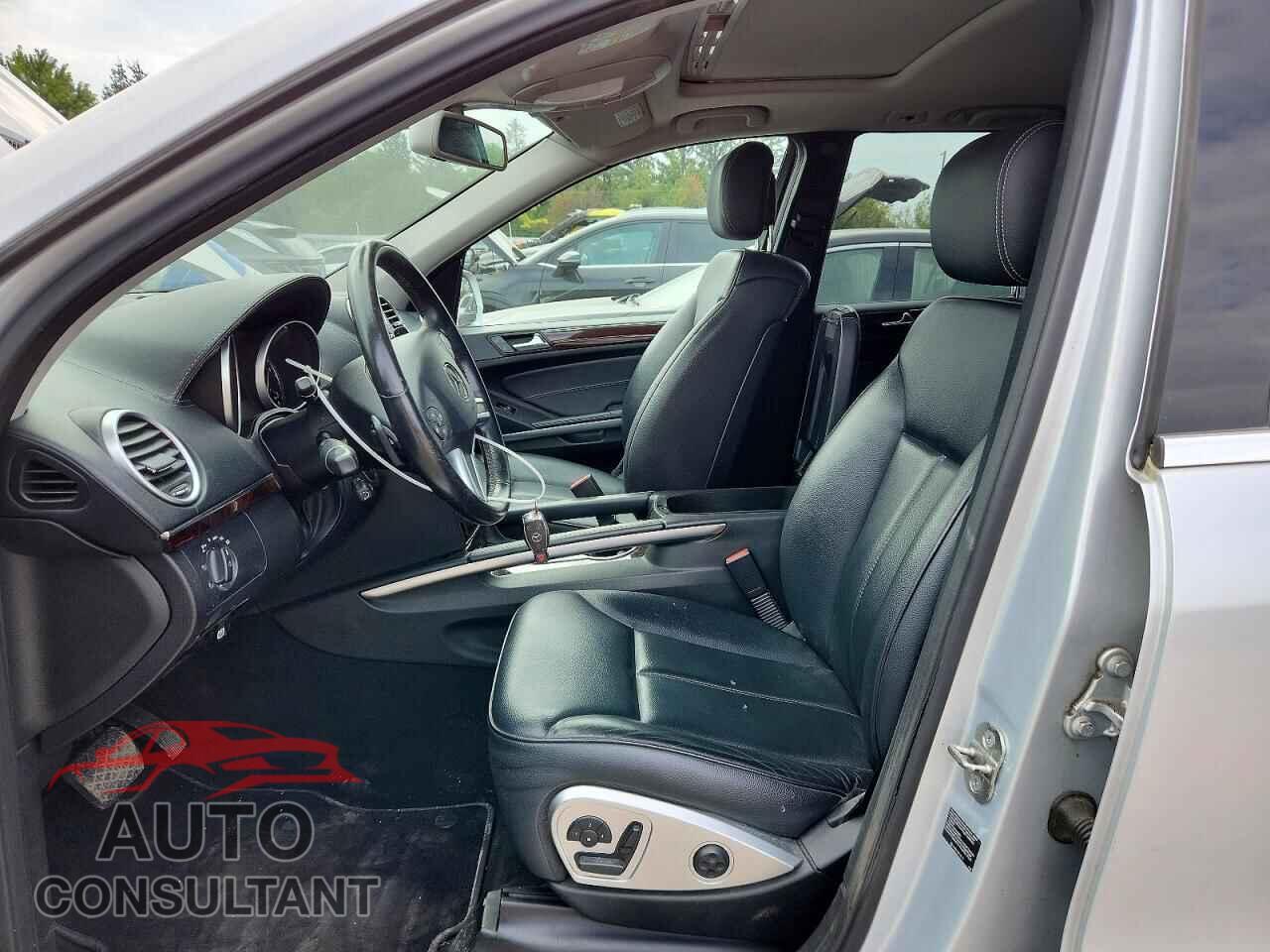 MERCEDES-BENZ GL-CLASS 2010 - 4JGBF2FE0AA535312