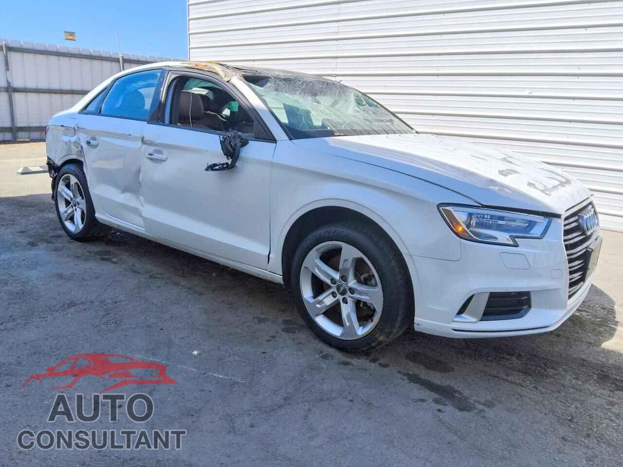 AUDI A3 2018 - WAUAUGFF2J1026962