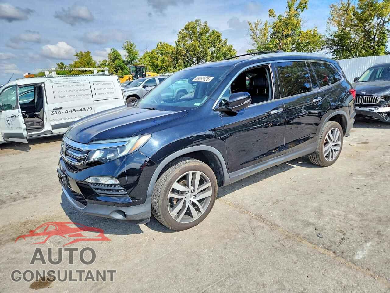 HONDA PILOT 2017 - 5FNYF6H95HB022385