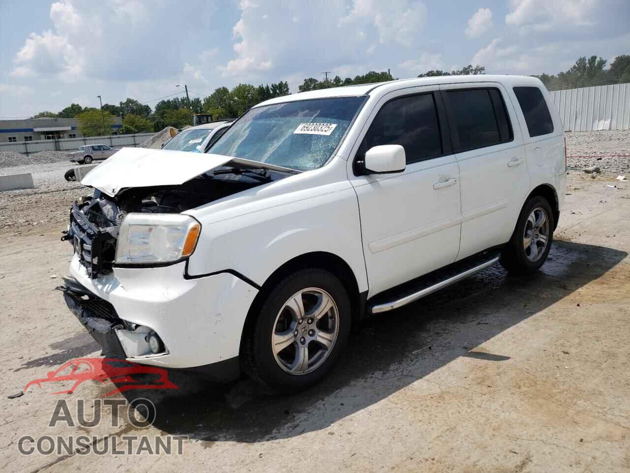 HONDA PILOT 2014 - 5FNYF4H56EB010582