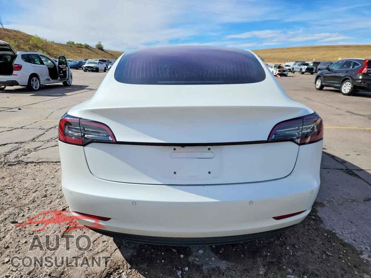 TESLA MODEL 3 2018 - 5YJ3E1EB9JF134829