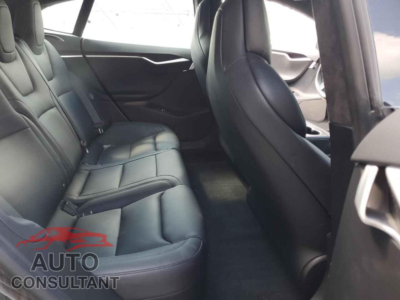 TESLA MODEL S 2017 - 5YJSA1E29HF231563