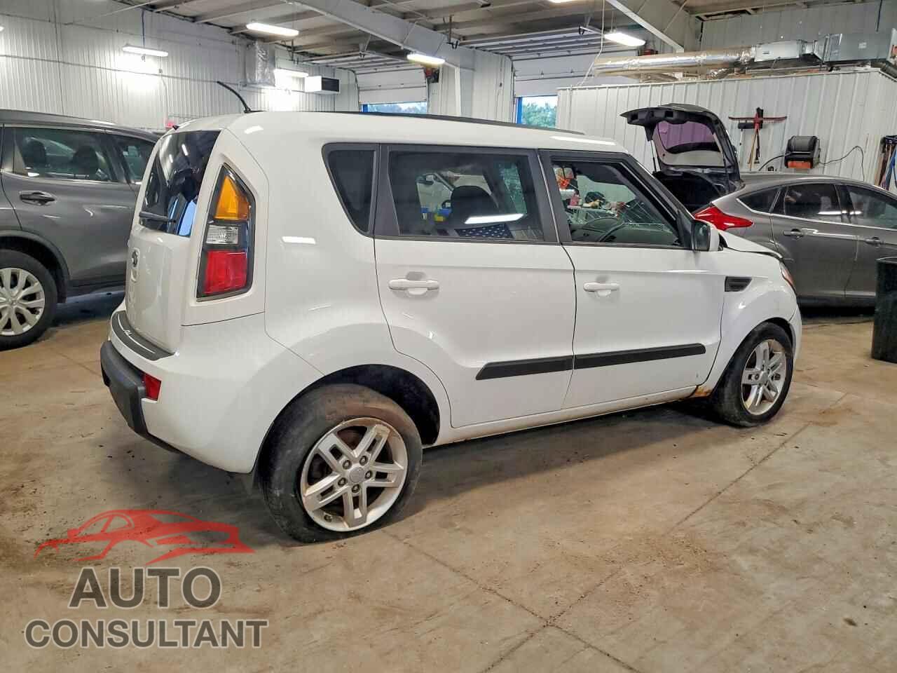 KIA SOUL 2011 - KNDJT2A29B7718650