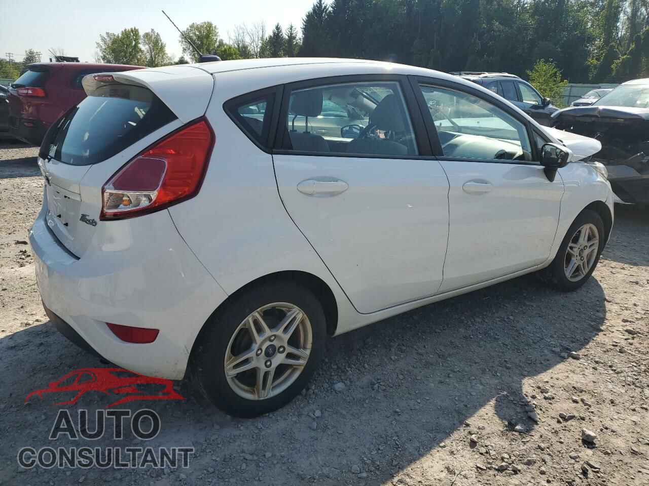 FORD FIESTA 2019 - 3FADP4EJ5KM113499