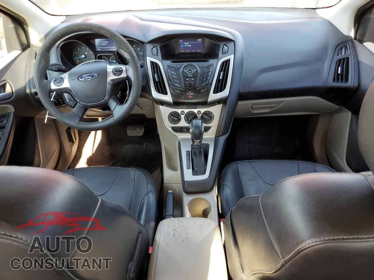 FORD FOCUS 2014 - 1FADP3F24EL359449
