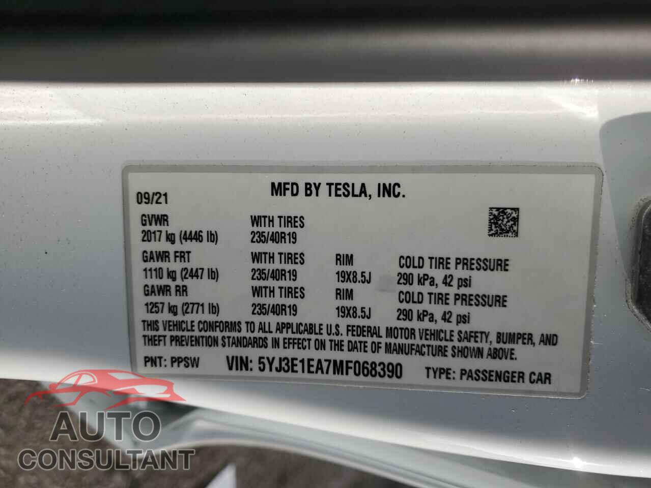 TESLA MODEL 3 2021 - 5YJ3E1EA7MF068390