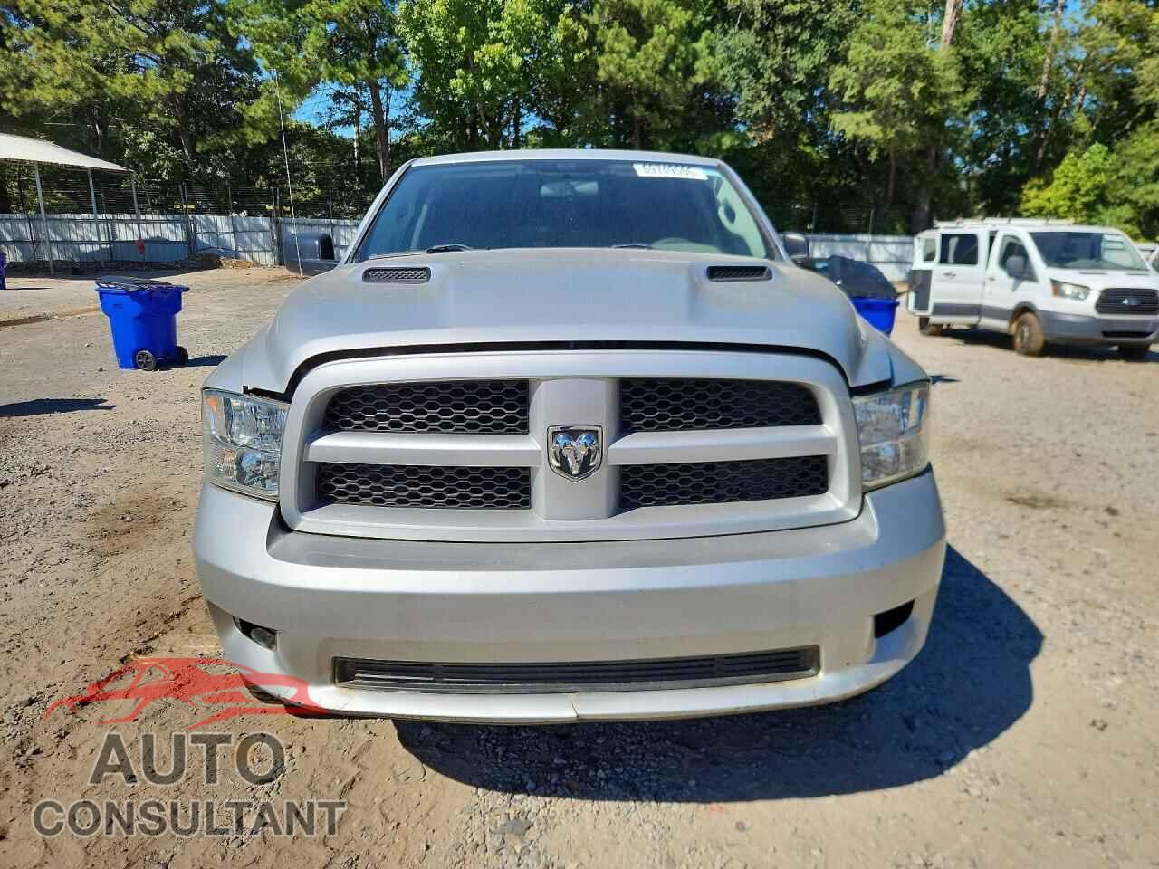 DODGE RAM 1500 2012 - 1C6RD7KT6CS310617