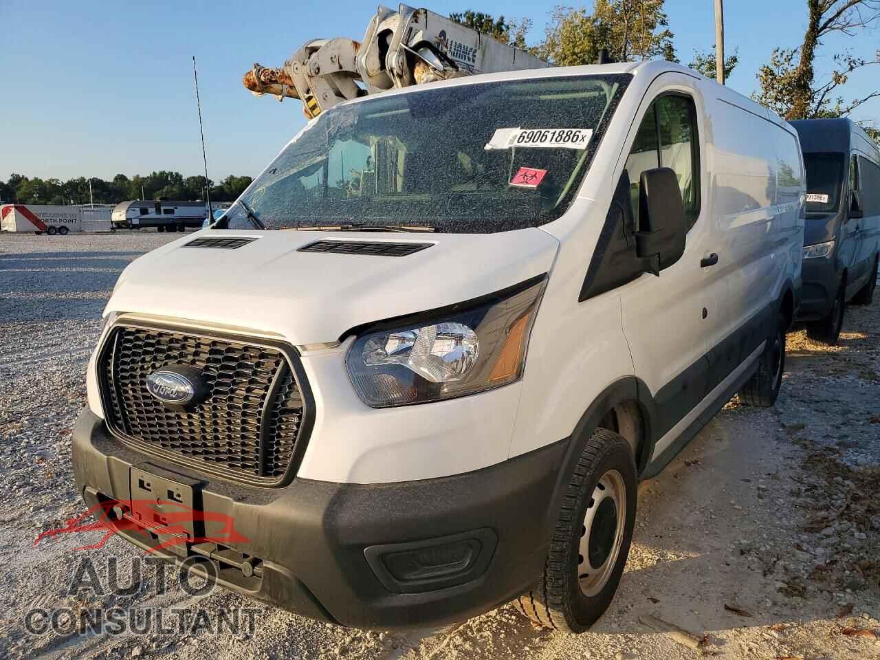 FORD TRANSIT 2024 - 1FTBR1Y83RKB55447