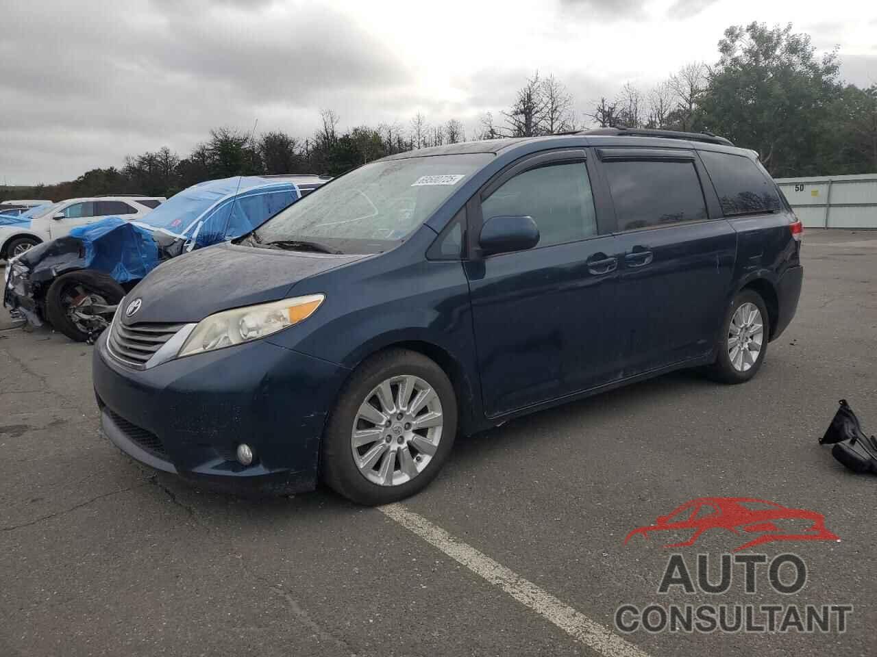 TOYOTA All Models 2011 - 5TDDK3DC2BS018856