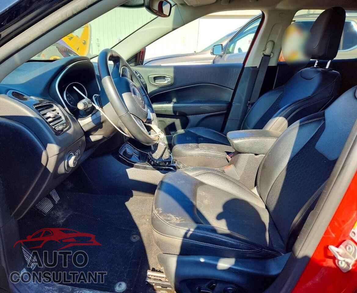 JEEP COMPASS 2019 - 3C4NJDBB4KT761127