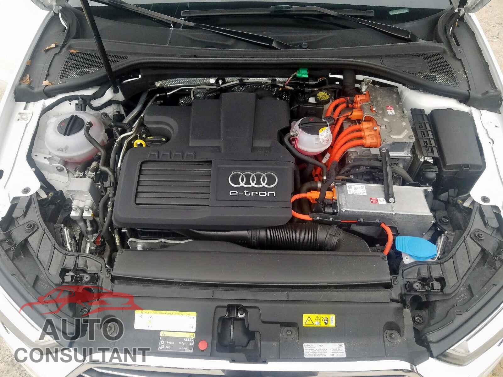 AUDI A3 2017 - WAUTPBFF7HA055967
