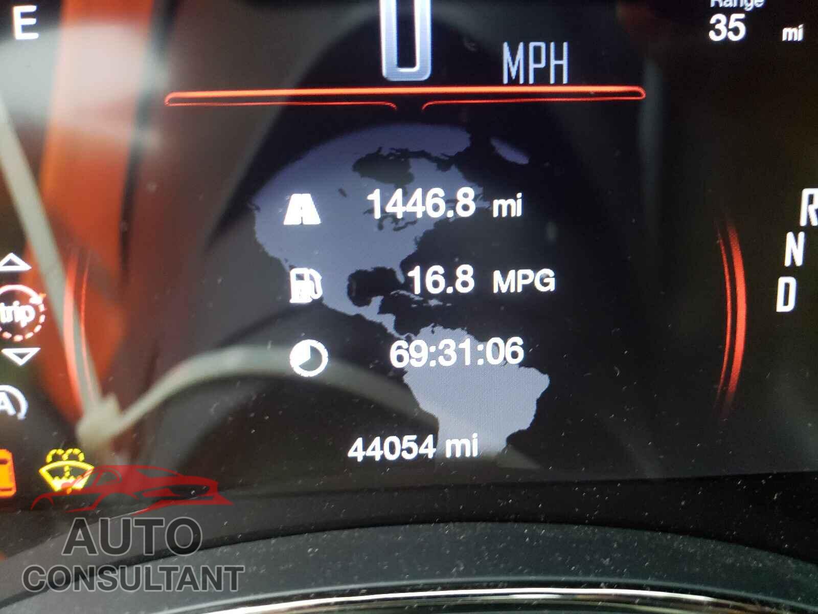DODGE DURANGO 2019 - 1C4RDJDG3KC582928