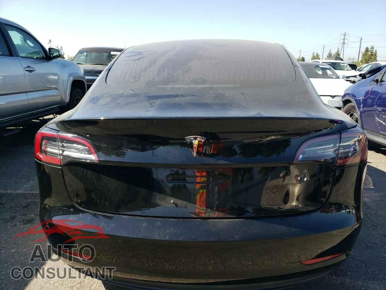 TESLA MODEL 3 2018 - 5YJ3E1EA3JF176274