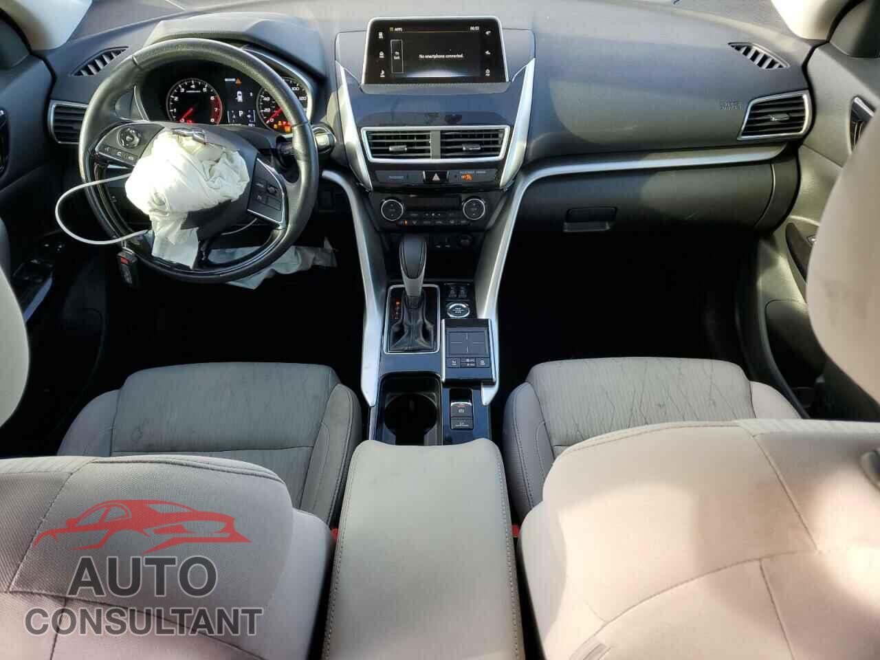 MITSUBISHI ECLIPSE 2018 - JA4AT5AA4JZ062329