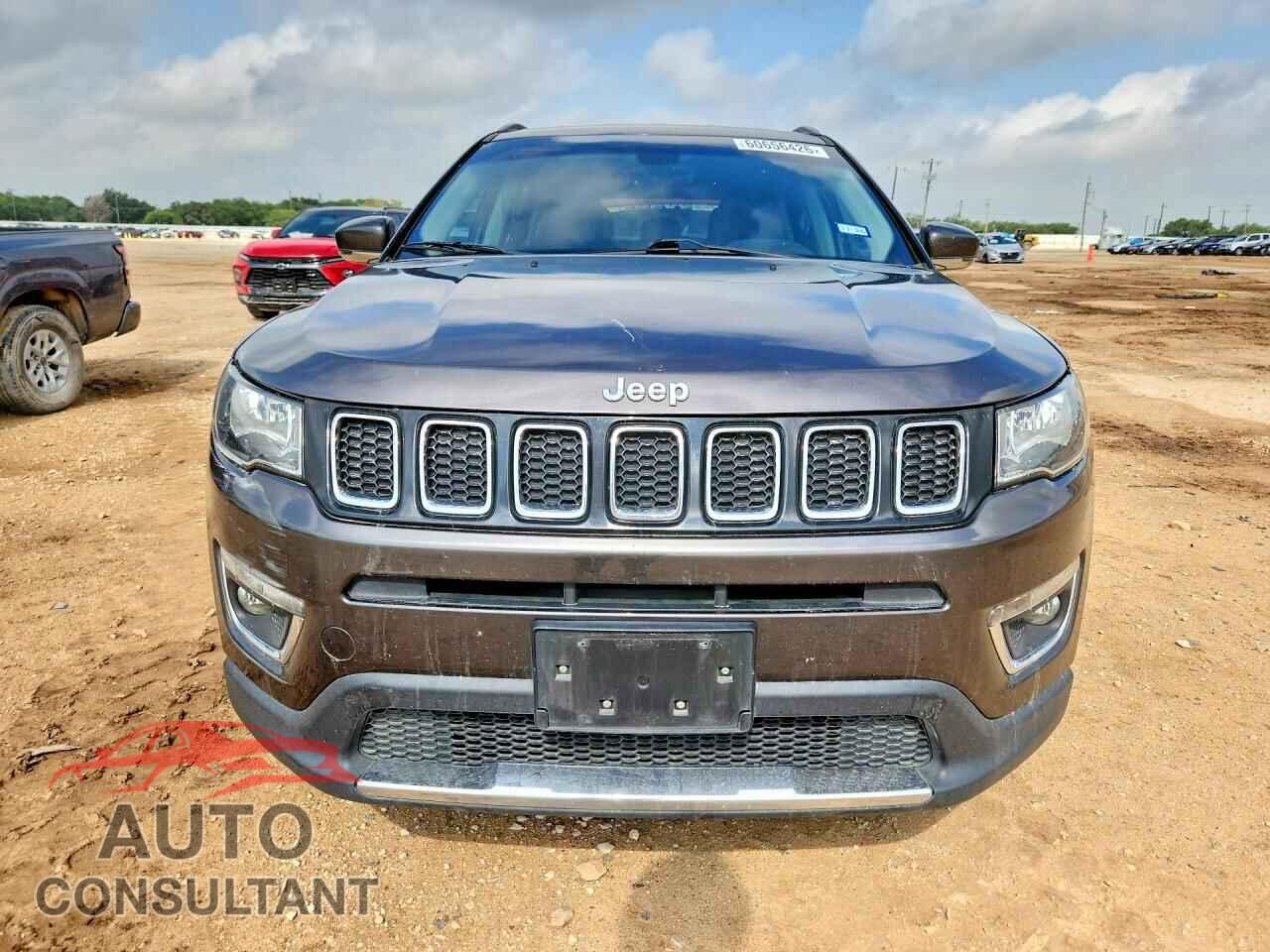 JEEP COMPASS 2018 - 3C4NJDCB5JT337601