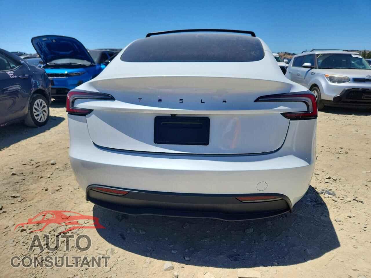 TESLA MODEL 3 2026 - 5YJ3E1EAXTF153335